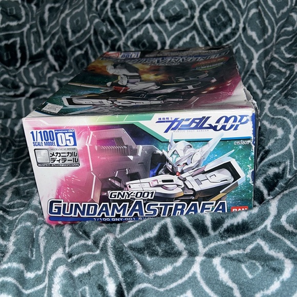 HG 00 (05) 1/100 GNY-001 mobile suit Gundam Astraea model build kit sealed - Picture 3 of 7